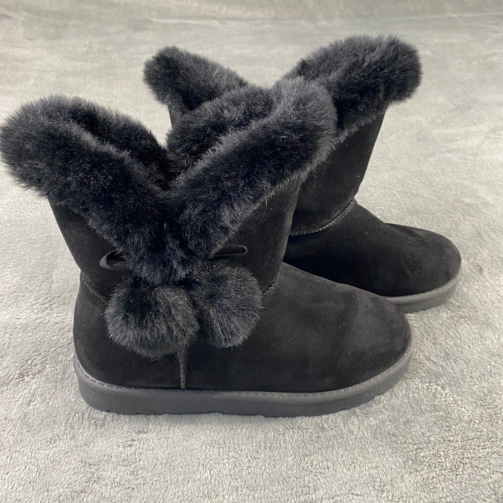 SOLD-Rouge Helium Winter Boots Womens 10 Black Suede Faux Fur Pom‎ Pom Warm Cozy